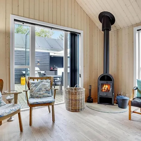 Cozy In With Kitchen Holiday home